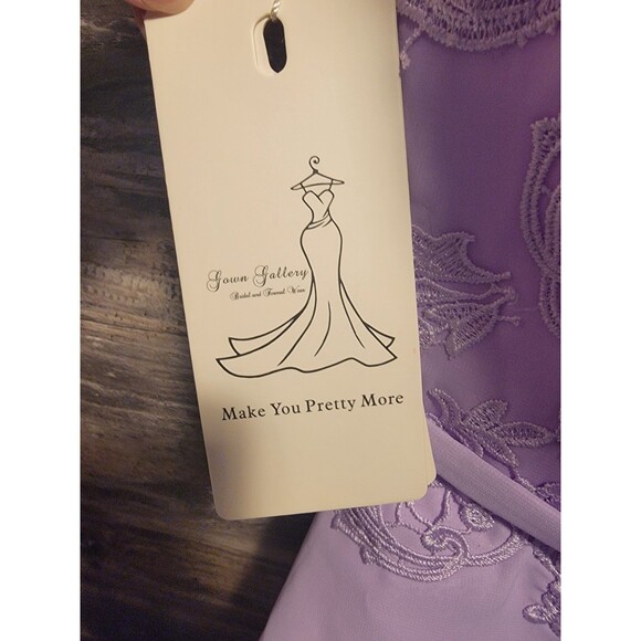 Make You Pretty More Lavender Lace Mid  "Mother of the Bride"  Dress size 12 NWT - Picture 3 of 7